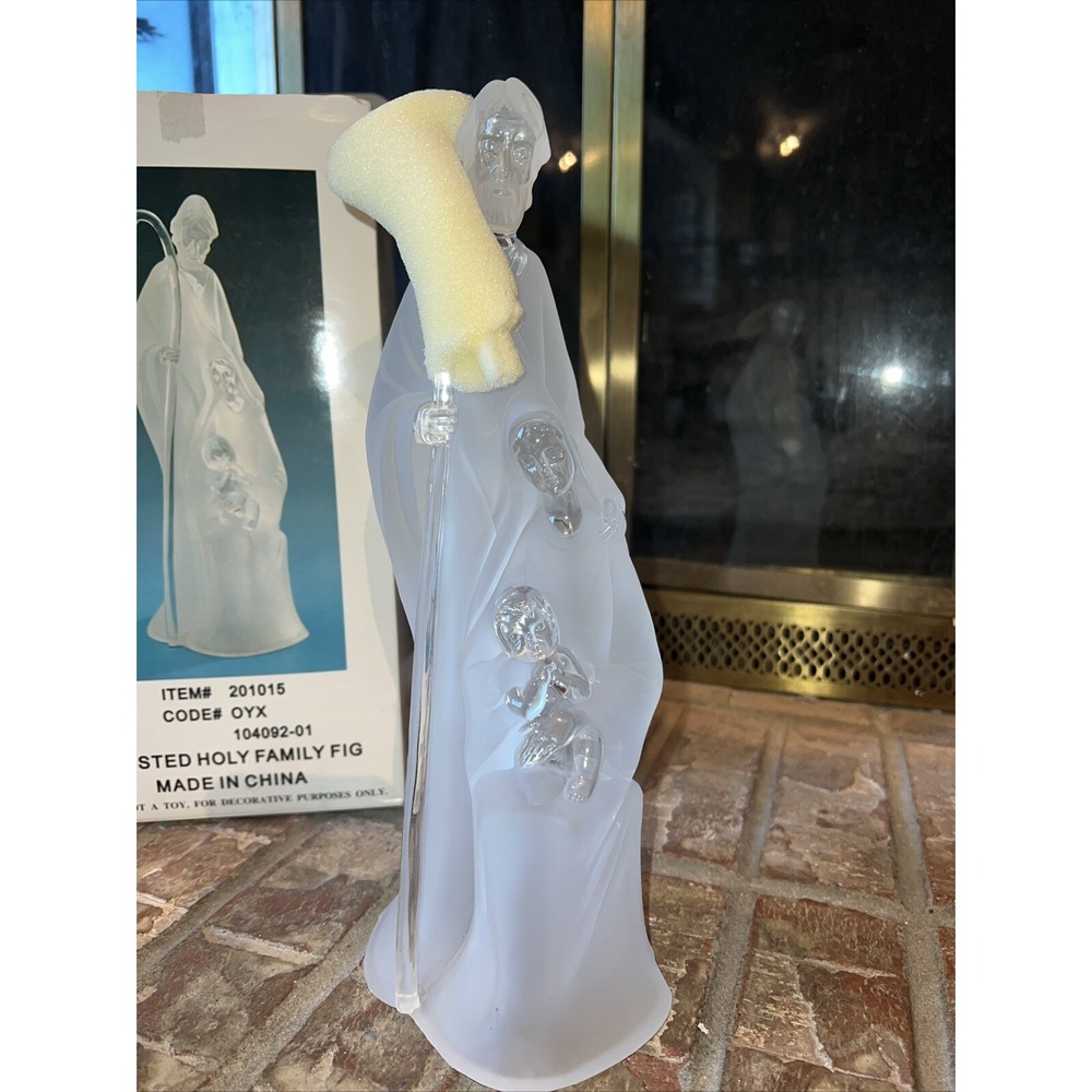 Avon Frosted Holy Family Figurine